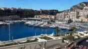 Монако - дворец Гримальди и бухта, куда заходят яхты