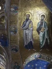 Сицилия - самая богатая страна на византийские золотые мозаики, которые сохранились почти полностью. Повторить их невозможно...