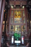 В храме Нефритового Будды