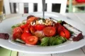 Греческий салат в таверне на Санторини, автор: Ксения Казаченко, г.Красноярск