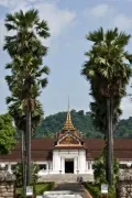 Вход в королевский дворец (нац. музей). Луанг Прабанг