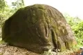 Священный камень «Слон». Ват Пху. VI в. Чампассак