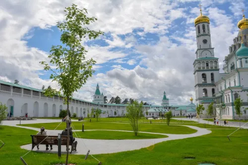 Туры в Россия (Москва, Подмосковье) - Возрождённые святыни Истринского края (Княжье Озеро-Дарна-Павловская слобода-Новый Иерусалим) автобусная (9 часов) 17.07, 09.08, 30.08, 20.09, далее по графику