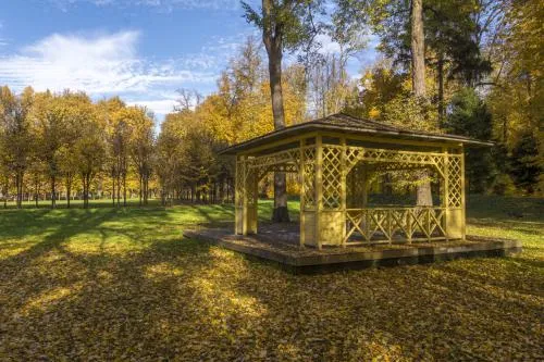 Туры в Россия (Москва, Подмосковье) - Сквозь время и лица (Горки Ленинские-Суханово-Екатерининская пустынь) автобусная (9 часов) 29.11, 20.12, 05.01