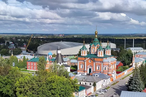 Туры в Россия (Москва, Подмосковье) - Коломенское междуречье (Старо-Голутвин мн-рь - Коломна - т/х прогулка по Москва-реке - Бобренев мн-рь) автобусная (11 часов) 02.08, 28.08, 20.09
