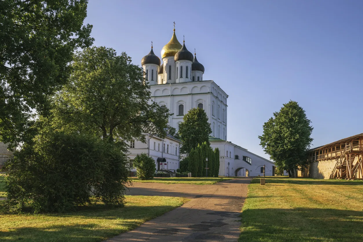 Туры в Россия (Псковская, Новгородская области)