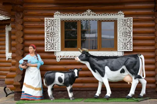 Туры в Россия (Москва, Подмосковье) - Как работает корова (РОСТАГРОЭКСПОРТ – Музей истории молока и глазированного сырка) автобусная (6 часов) 16.08
