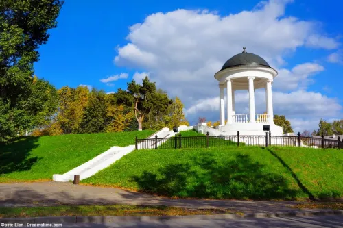 Туры в Россия (Москва, Подмосковье) - Незнакомая Кострома (Кострома – Закулисье театра им. Островского - Костромской Ювелирный завод) ж/д экспресс (7 часов) 05.08, 19.08, 03.11, 20.11, 11.12