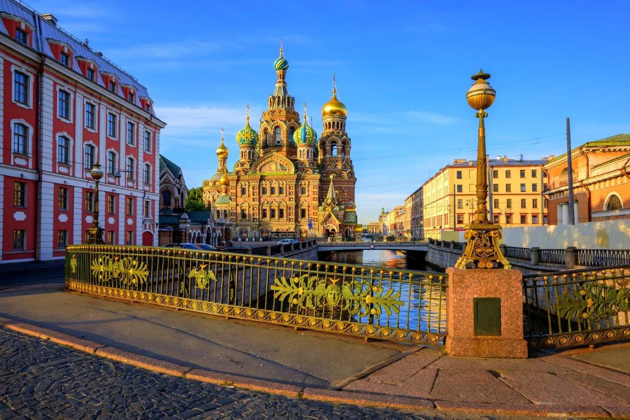 Туры в России (С-Петербург и Ленинградская область)