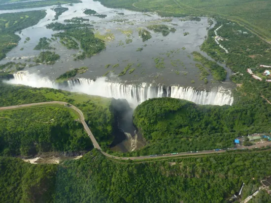 Туры в ЮАР - ПР25<br/>Жемчужины Южной Африки! ЮАР(4н) - водопад Виктория (Замбия, 2н) - Ботсвана (2н). Заезды ежедневно 9дн/8н (без вкл. внутрен. перелетов), с подгрузкой а/б 
