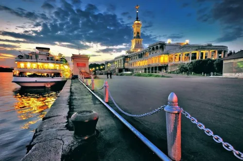 Туры в Россия (Москва, Подмосковье) - Северные ворота порта пяти морей (Северный речной вокзал - набережная - парк Дружба - т/х прогулка) пешеходная (3 часа) 02.05, 31.05, 07.06, 27.06, 12.07, 08.08, 22.08