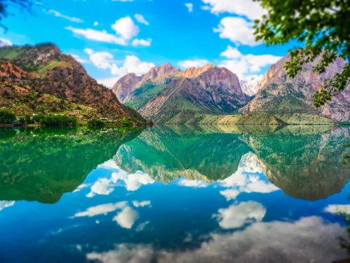 Туры в Таджикистан - ПР01.2<br/>Жемчужины Таджикистана на 6н/7дн (Душанбе–оз.Искандеркуль–Пенджикент–городище Саразм–Истаравшан–Худжанд). Заезды 31.03.2026-13.10.2026, без а/б