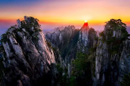 Туры в Китай - ПР64<br/>Побег из Шанхая и «небесные горы» Хуаншань. Заезды по воскресеньям на 8дн/7н, без а/б