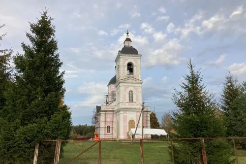 Туры в Россия (Москва, Подмосковье) - Затерянное зодчество Подмосковья (Глебово – Акатово – Поджигородово – Никольское-Сверчково – Юркино) автобусная (11 часов) 18.07, 12.09