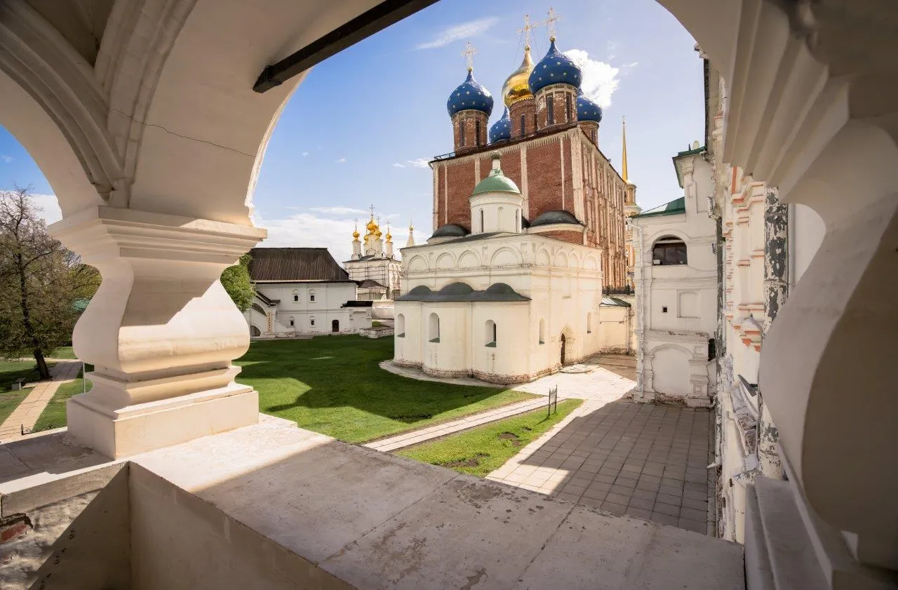 Туры в Россия (Псковская, Новгородская области)