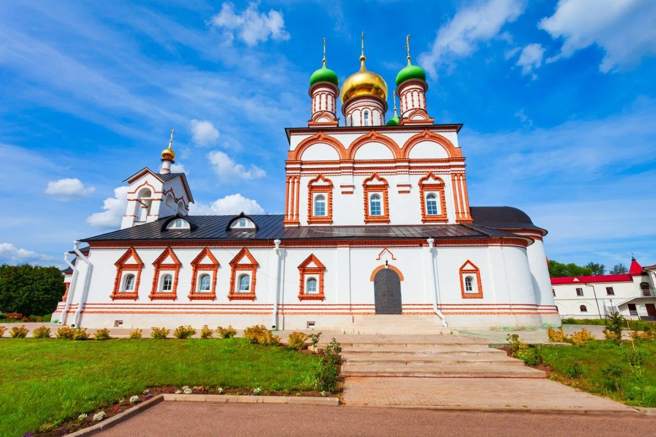 Туры в Россия (Ивановская, Костромская, Ярославская области)
