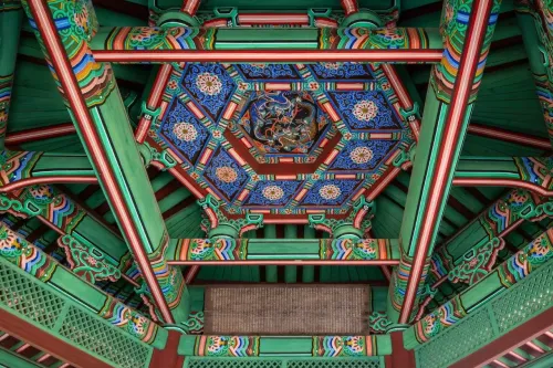 Туры в Корею Южную - ПР49<br/>Раннее бронирование! День рождения Будды ( участие в параде лотосовых фонарей ) и Восточное море. Есть женское подселение ! Заезд 10.05 на 7 ночей, без а/б