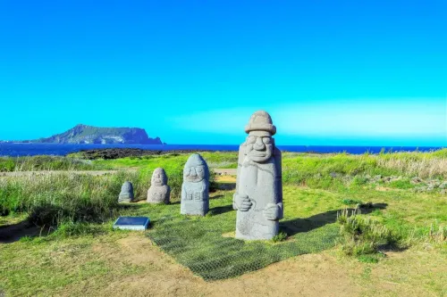 Туры в Корею Южную - ПР80<br/>Остров Чеджу и Золотой треугольник. Заезды по пятницам на 7 ночей, без а/б