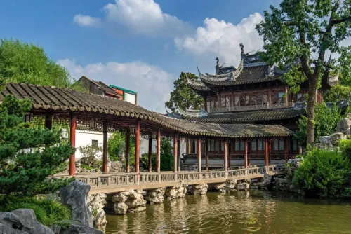 Туры в Китай - ПР188<br/>По дороге с облаками. Пекин - Чжанцзяцзе, горы Аватар - Фэнхуан - Шанхай. БЛОКИ МЕСТ! Вылет 08.05 на 11дн/9н, а/к China Eastern