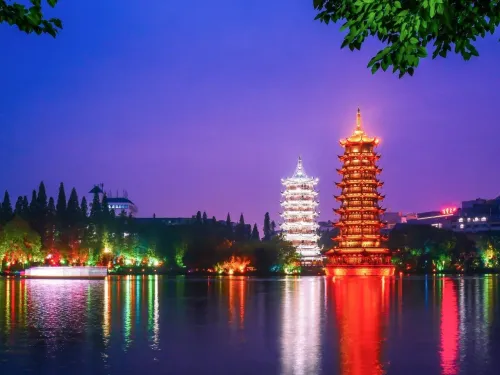 Туры в Китай - ПР111<br/>История и современность южного Китая. Гуанчжоу - Гуйлинь - Яншо (круиз по реке Лидзян) - Шэньчжэнь - Гонконг - Гуанчжоу. Заезд 08.06 на 8дн/7н, без а/б