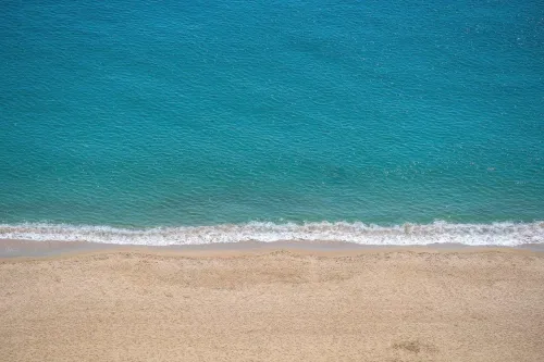 Туры в Вьетнам - ПР44<br/>Жемчужины летнего Вьетнама! Angsana Lang Co 5* и Banyan Tree Lang Co 5* Под рейсы Vietnam Airlines ! Заезды по вт, чт, сб с 20.05.26 по 15.10.26 на 10,11,13,15,16,18н с подбором а/б