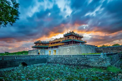 Туры в Вьетнам - ПР63<br/>ВЬЕТНАМ С СЕВЕРА НА ЮГ с отдыхом в НЯЧАНГЕ. Под рейсы Vietnam Airlines! Заезды по вт, чт, сб с 21.04.26 по 15.10.26 на 13,15,16,17,18 н с подг. а/б