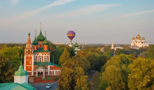 Туры в Россия (Москва, Подмосковье) - ПР61<br/>Знакомство с Золотым Кольцом (Москва-Сергиев Посад-П.-Залесский-Р.-Великий-Ярославль-Кострома-Иваново-Суздаль) автобус (5д/4н) Заезды по графику