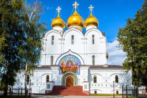 Туры в Россия (Москва, Подмосковье) - ПР61<br/>Знакомство с Золотым Кольцом (Москва-Сергиев Посад-П.-Залесский-Р.-Великий-Ярославль-Кострома-Иваново-Суздаль) автобус (5д/4н) Заезды по графику