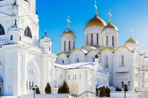 Туры в Россия (Москва, Подмосковье) - ПР5<br/>Золотое кольцо по понедельникам (Москва-Сегиев Посад-П.-Залесский-Ростов-Ярославль-Кострома-Иваново-Суздаль-Владимир) автобус (7д/6н) 11-17.05