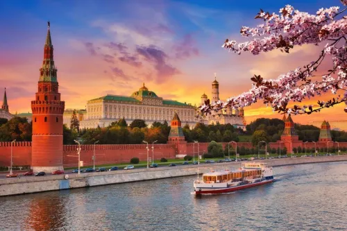 Туры в Россия (Москва, Подмосковье) - Сословие чести: по следам великих династий (Охотный ряд - Моховая - Романов пер. - Староваганьковский пер. - М. Знаменский пер.) пешеходная (2 часа) 31.05, 06.08, 17.09