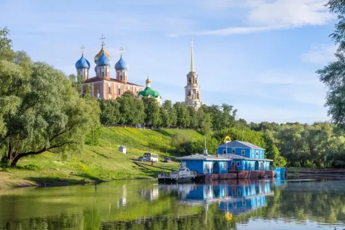 Туры в Россия (Москва, Подмосковье) - Рязань-городок и норвежский уголок (Солотча - Рязань - Рыбацкая деревня) автобус (14 часов) 18.07, 15.08, 12.09, 17.10