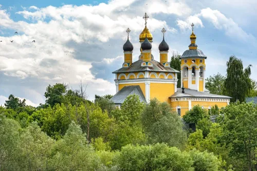 Туры в Россия (Москва, Подмосковье) - Рязань-городок и норвежский уголок (Солотча - Рязань - Рыбацкая деревня) автобус (14 часов) 18.07, 15.08, 12.09, 17.10