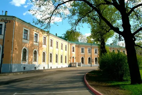 Туры в Россия (Москва, Подмосковье) - Та самая Тимирязевская академия (Парк им. Р.И. Шредера - Тимирязевская академия) пешеходная (3 часа) 09.08, 27.09
