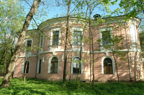 Туры в Россия (Москва, Подмосковье) - Та самая Тимирязевская академия (Парк им. Р.И. Шредера - Тимирязевская академия) пешеходная (3 часа) 09.08, 27.09