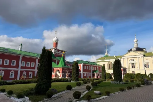 Туры в Россия (Москва, Подмосковье) - В поисках Византии (Дмитров-Рогачёво-Белый Раст-Марфино-Николо-Пешношский монастырь) автобусная (11 часов) 18.07, 15.08, 03.10